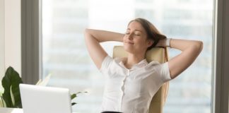 Masa başında çalışanlara 6 sağlık önerisi