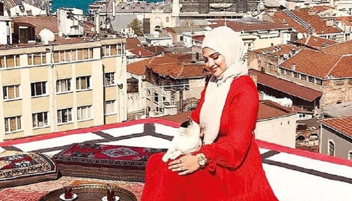 Büyük Valide Han selfie fotoğraf