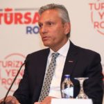 TÜRSAB Başkanı: ‘Yerli Turiste Yeterli Tatil İmkanı Sunulamıyorsa, Turizmde Başarıdan Söz Edilemez’ TÜRSAB Başkanı: ‘Yerli Turiste Yeterli Tatil İmkanı Sunulamıyorsa, Turizmde Başarıdan Söz Edilemez’