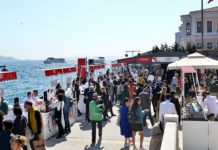 Yeniden Meze Festivali’ne yoğun ilgi