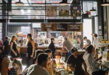 Dünyanın en iyi sokak lezzetleri Food Hall ile Narmanlı Han’da