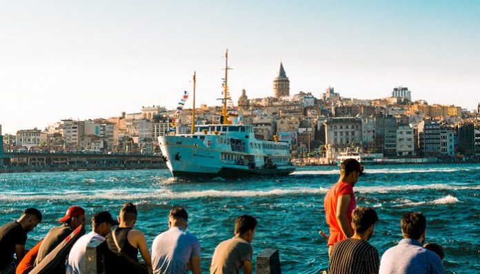 istanbul - galata - eminönü