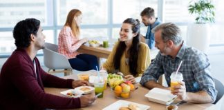 Doğru beslenme ile iş hayatında başarılı olmanın 6 sırrı