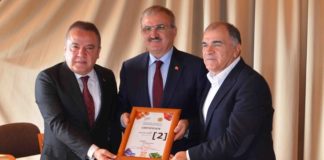 Moskova’da yapılan Türkiye Festivali’ne Uluslararası ödül