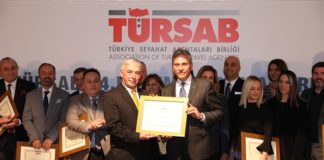 Firuz Bağlıkaya ve ekibi mazbatalarını aldı