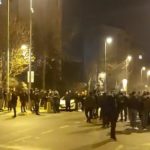 Taksicilerle turizm şoförleri arasındaki gerginlik sokağa taştı