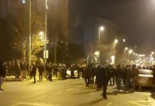 Taksicilerle turizm şoförleri arasındaki gerginlik sokağa taştı