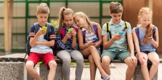 Ebeveynlere çocukları dijital tehlikelerden korumak için 6 tavsiye