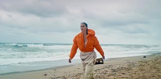 Size valizinizi hazırlatacak en güzel 18 müzik klibi