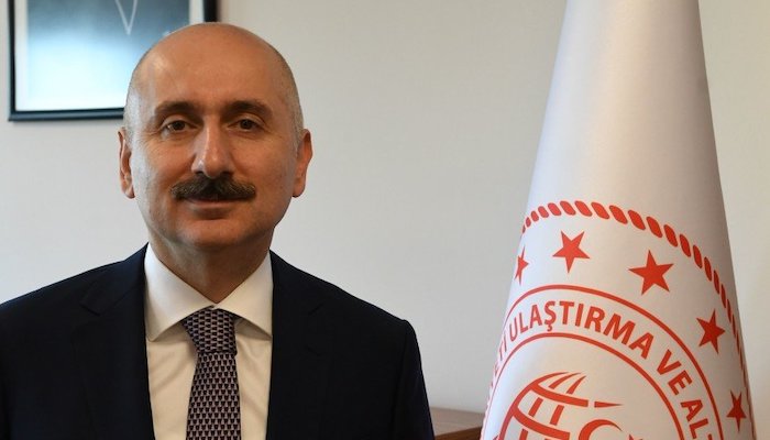Ulaştırma ve Altyapı Bakanı Adil Karaismailoğlu
