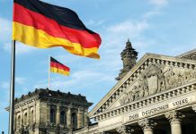 Almanya’nın seyahat yasağına karşı imza kampanyası