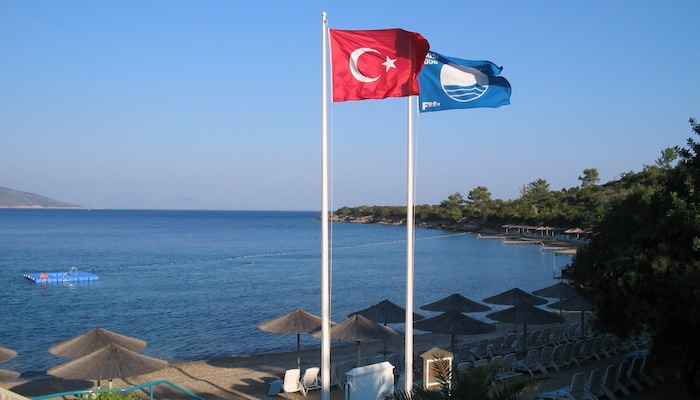 Mavi Bayraklı Plajlar Turistlerin Rotasını Belirliyor
