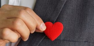 Siz bizim Loyalitililileştiremediklerimizden misiniz?