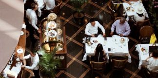 Restoran ve kafelerde çalışma saati kısıtlaması kaldırıldı