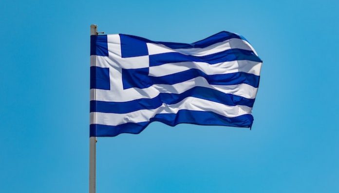 Yunanistan'dan "Altın Vize" İçin Yeni Karar