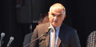 Bakan Ersoy: Türkiye’de turizmin iki başkenti var