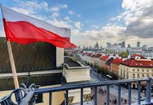 Polonya en büyük turizm pazarlarımız arasına nasıl girer? Polonya bayrak
