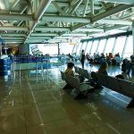 Dünyanın ilk “5 yıldızlı Covid-19 önlemli havaalanı” açıklandı