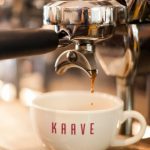 Kahve severler için tüm ihtiyaçlar Kaave Roastery mağazalarında