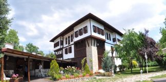 Gökçüoğlu Konağı 1,5 milyon dolara satılıyor