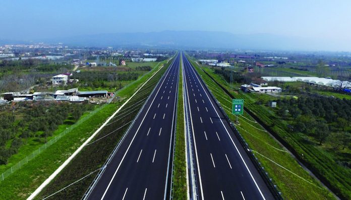 Antalya-Alanya Otoyol Projesi İçin İmzalar Atıldı