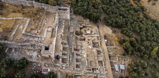 Metropolis Antik Kenti tarihin sırlarını gün yüzüne çıkarmaya devam ediyor