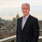 Otel ve acenta çalışanlarının aşılanmaya başlayacağını duyurdu