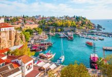 Aylara ve ülkelere göre; Antalya’ya gelen turist sayısı