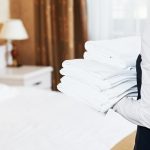 Bir başarı hikayesi: Temizlikçilikten otel sahipliğine!