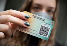 Aşı yaptıranlar, bağışıklık kartı ile bütün etkinliklere katılabilecek