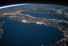 Mayıs ortasında kapılarını turizme açıyor