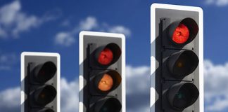 Büyükelçi açıkladı… Türkiye neden kırmızı listede? İşte 2024'te uygulanacak trafik cezaları