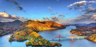 Uzakdoğu’nun Biz’e yakın ülkesi Autumn Morning Scenery of Oksunbong Peak