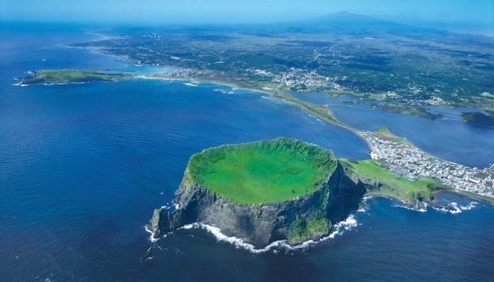 jeju adasi Güney Kore'nin Jeju Adası'na gelen 38 Vietnamlı turist ortadan kayboldu