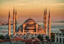 İstanbul’da görmeniz gereken ünlü camiler