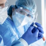 İstanbul’da yetkilendirilmiş Covid-19 test merkezleri Üniversite Hastaneleri Alarmda: COVID-19 Vakalarında Ciddi Artış