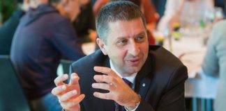 Yerinde Rehber Bulmanın Zorlukları ve Türkiye’deki Rehberlik Gerçekleri Cüneyt Sadıç / Yerinde Rehber Bulmanın Zorlukları ve Türkiye’deki Rehberlik Gerçekleri