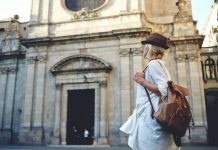 Turizm sektörünü şekillendirecek seyahat trendleri Kadınların Seyahat Tutkusu: Erkekleri Geride Bırakıyor!