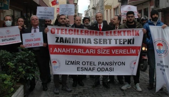 izmir otelciler elektrik zammi protesto