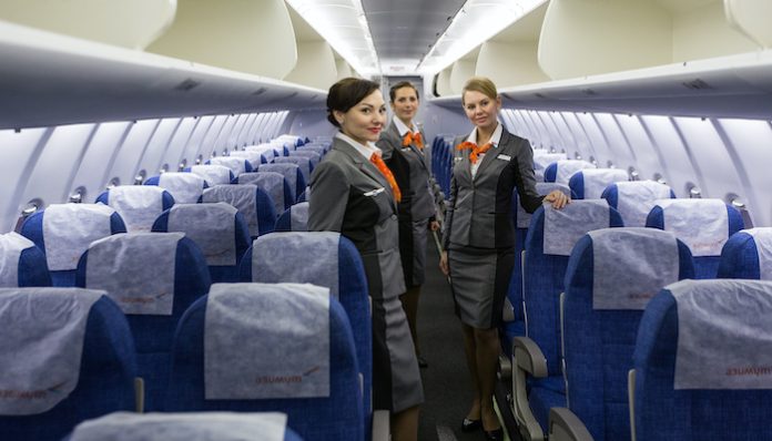azimut airlines intourist antalya