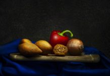 Anadolu yemekleri ödüllendirildi Genel kategoride birincilik ödülünü Hatay yöresi yemeklerinden “İçli Köfte” fotoğrafı ile Deniz Ener