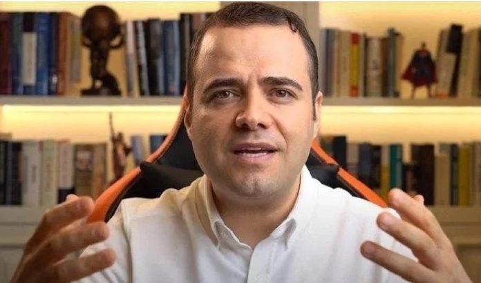 Ekonomist özgür demirtaş