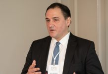 Karadağ, Türkiye’den 100 bin turist bekliyor Karadağ Turizmden Sorumlu Devlet Bakanı Damir Davidovic