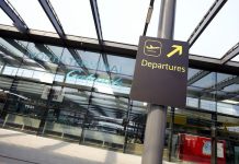 Londra Gatwick Havalimanı’nda 950 Çalışan Grevde: İşte Etkilenecek Tarihler Londra Gatwick Havalimanı'ndaki 950 Çalışan 8 Günlük Greve Gidiyor: İşte Detaylar