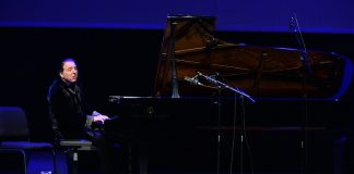 Stoneline, 25’inci yılını Fazıl Say konseri ile kutladı Stoneline, 25’inci yılını dünyaca ünlü sanatçı Fazıl Say’ın konseriyle kutladı.