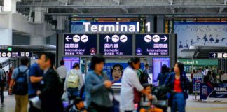 2 yılın ardından seyahat kısıtlamalarını kaldırdı