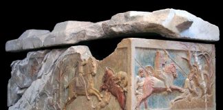 Troya Savaşı’nın Topraklarından İngiliz Yönetmen Nolan’a Davet Altıkulaç Lahdi - Troya Müzesi-