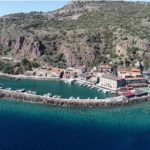 Assos ve Çevresinde 65 Turizm İşletmesi Mühürlendi Assos Antik Limanı eski hali