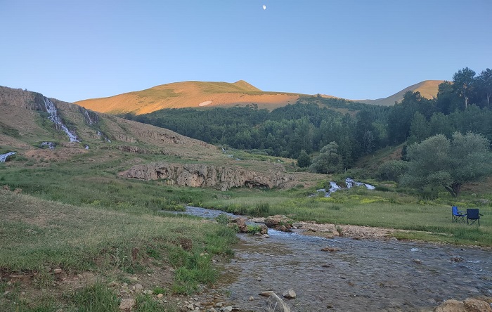 Konarlı Şelalesi; Doğanın ve suyun muhteşem uyumu