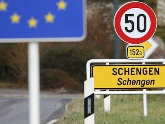AB, Sınır Kapılarında Yeni Döneme Geçiyor: EES Sistemi 12 Ekim’de Başlıyor